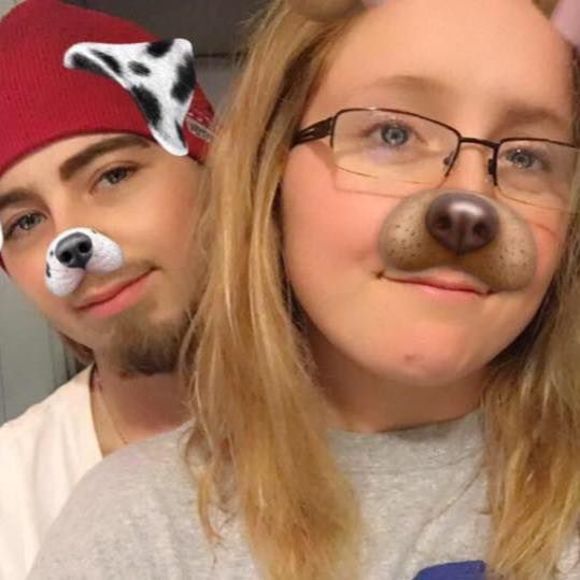 Meet your Posher, Alex - Picture 1 of 1